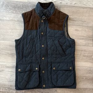 Jos A Bank Monroe Quilted Wool Blend Vest Mens Size M Shoulder Patches Outdoors